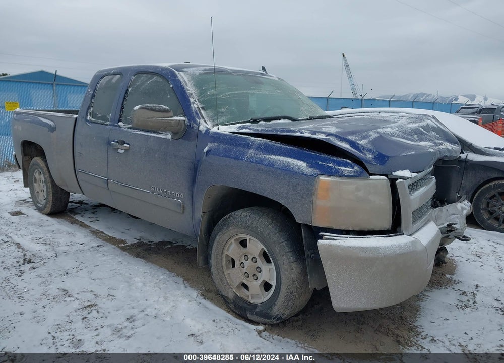 2013 CHEVROLET SILVERADO 1500 LT VIN: 1GCRKSE77DZ380796
