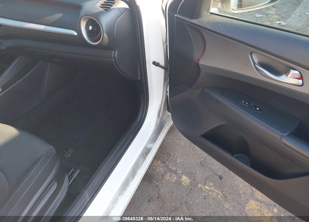 2021 KIA FORTE LXS VIN: 3KPF24AD3ME276053