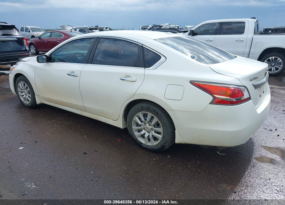 2015 NISSAN ALTIMA 2.5 S VIN: 1N4AL3AP5FN354946