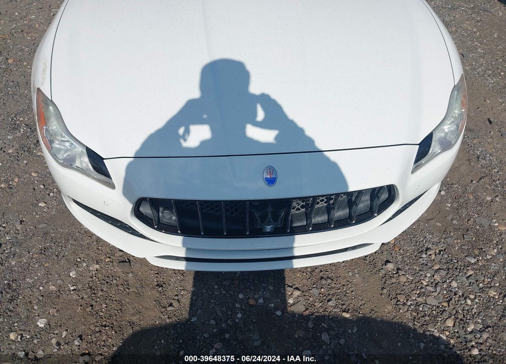 2017 MASERATI QUATTROPORTE S GRANLUSSO VIN: ZAM56RPL6H1226635
