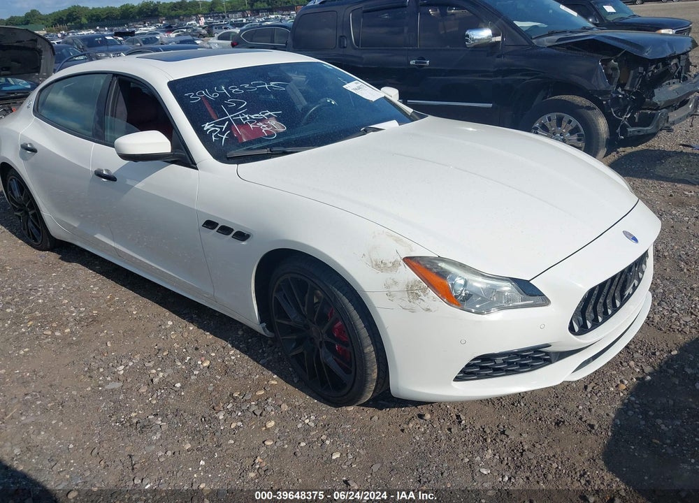2017 MASERATI QUATTROPORTE S GRANLUSSO VIN: ZAM56RPL6H1226635