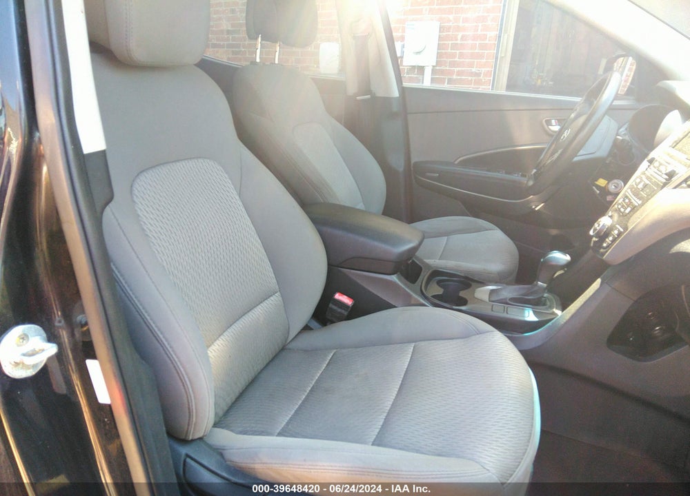 2017 HYUNDAI SANTA FE SPORT 2.4L VIN: 5XYZT3LB5HG381007