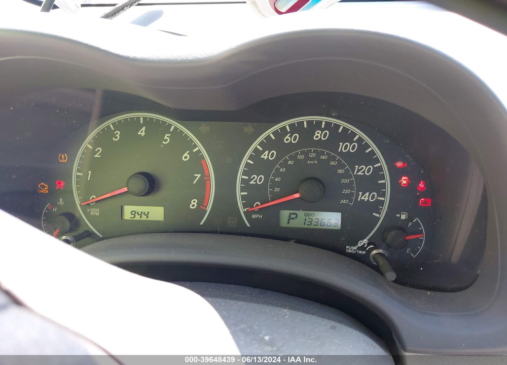 2009 TOYOTA COROLLA LE VIN: JTDBL40E69J006640