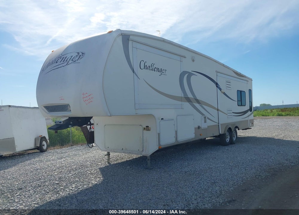 2009 CHALLENGER CH32SAT09 VIN: 4YDF32S229E750461