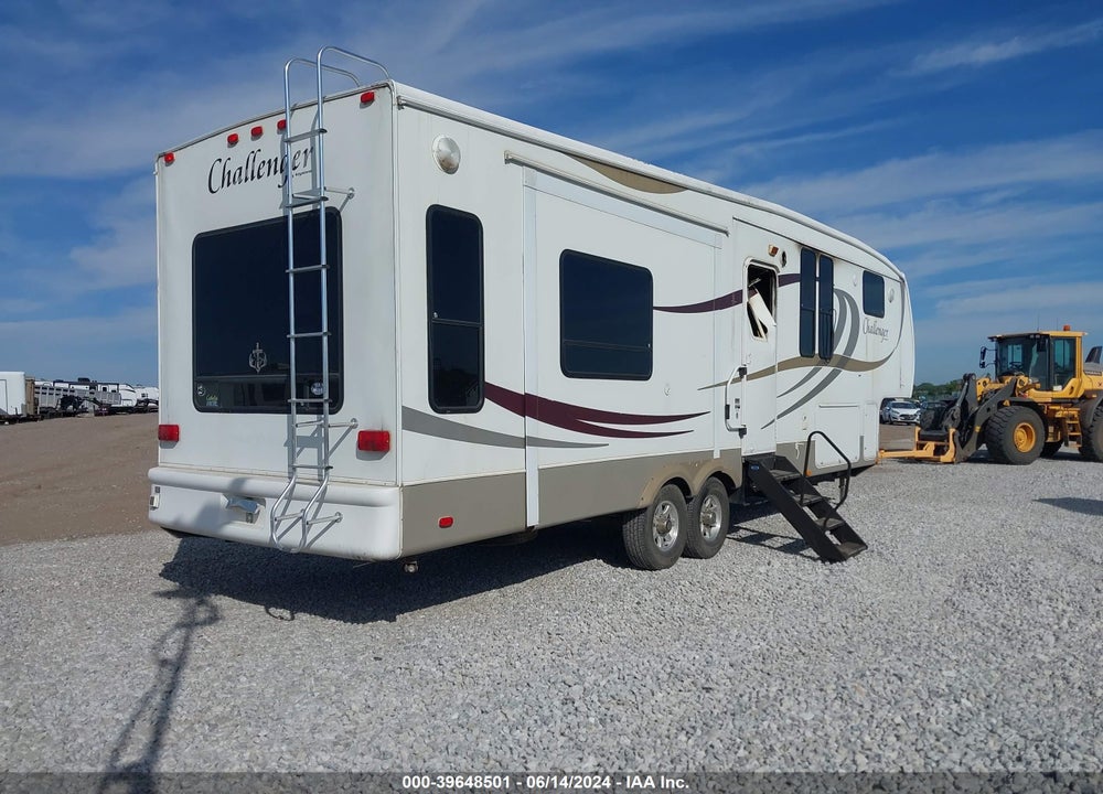2009 CHALLENGER CH32SAT09 VIN: 4YDF32S229E750461