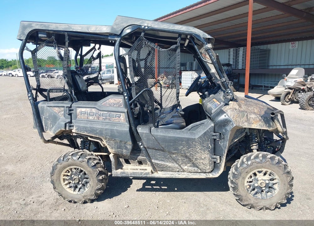 2024 HONDA SXS700 M4 VIN: 1HFVE0251R4900160
