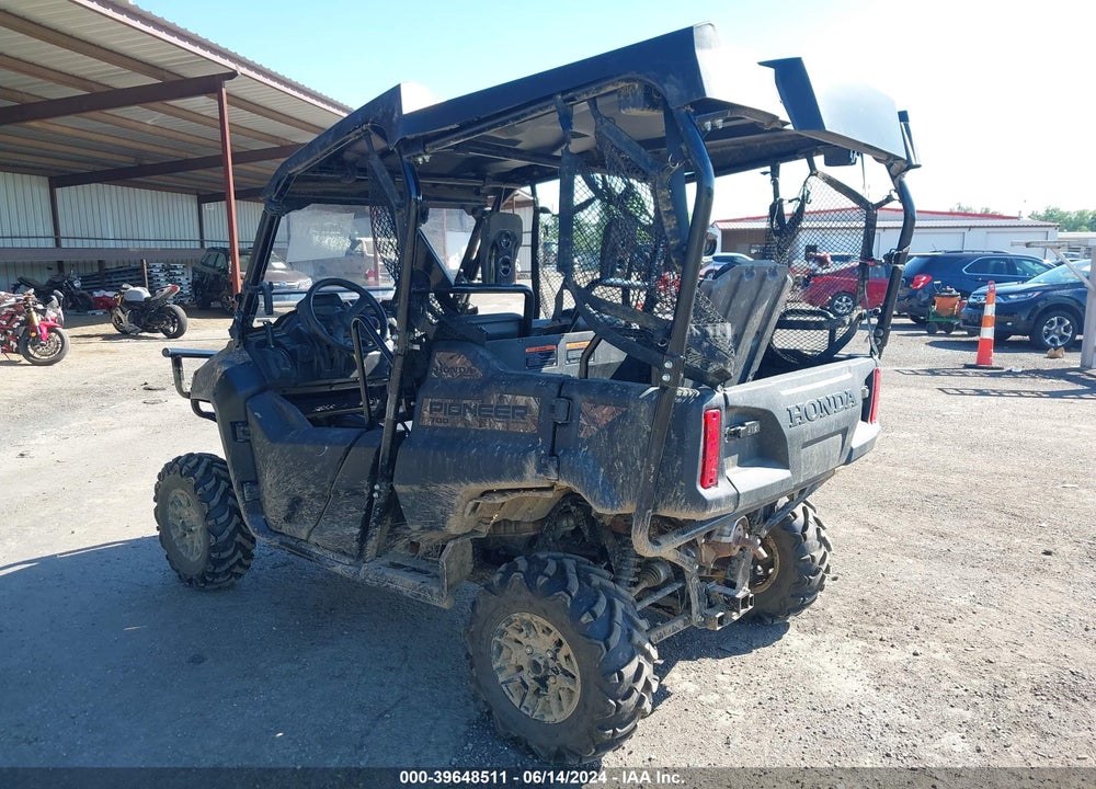 2024 HONDA SXS700 M4 VIN: 1HFVE0251R4900160