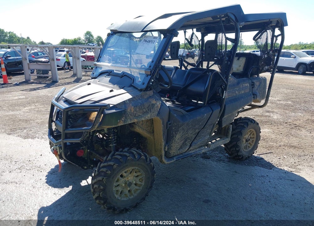 2024 HONDA SXS700 M4 VIN: 1HFVE0251R4900160