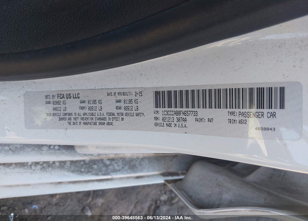 2015 CHRYSLER 200 LIMITED VIN: 1C3CCCAB8FN657733