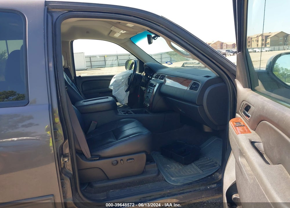 2011 CHEVROLET SILVERADO 1500 LTZ VIN: 3GCPCTE08BG311187