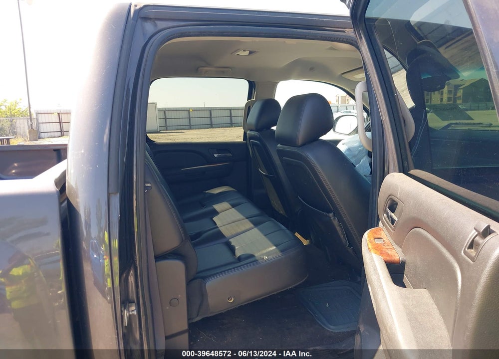 2011 CHEVROLET SILVERADO 1500 LTZ VIN: 3GCPCTE08BG311187