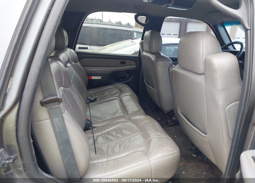 2001 CHEVROLET TAHOE LT VIN: 1GNEK13T41J101301