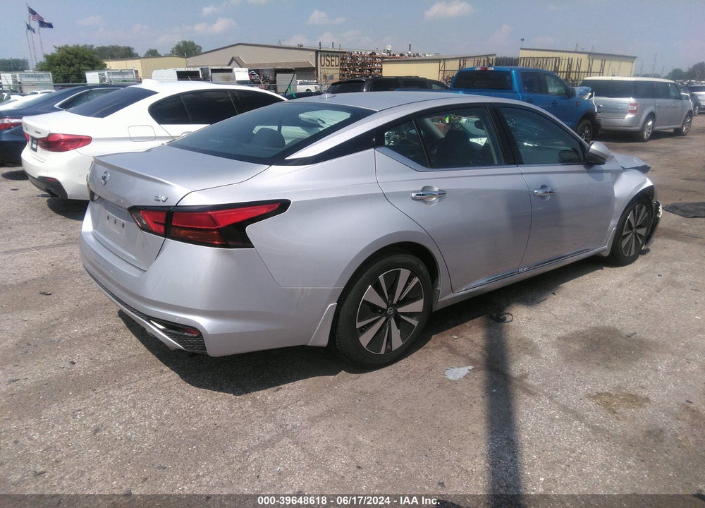2020 NISSAN ALTIMA SV FWD VIN: 1N4BL4DV8LC147706