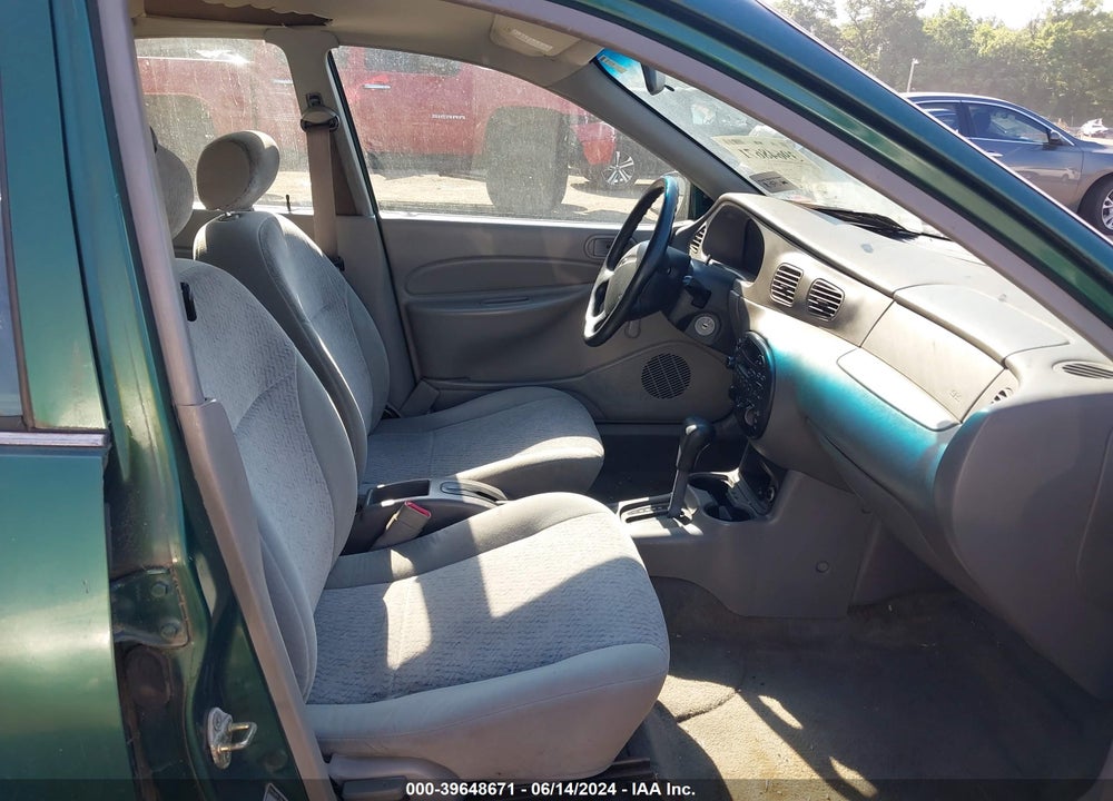 1999 FORD ESCORT LX VIN: 1FAFP10P7XW198730