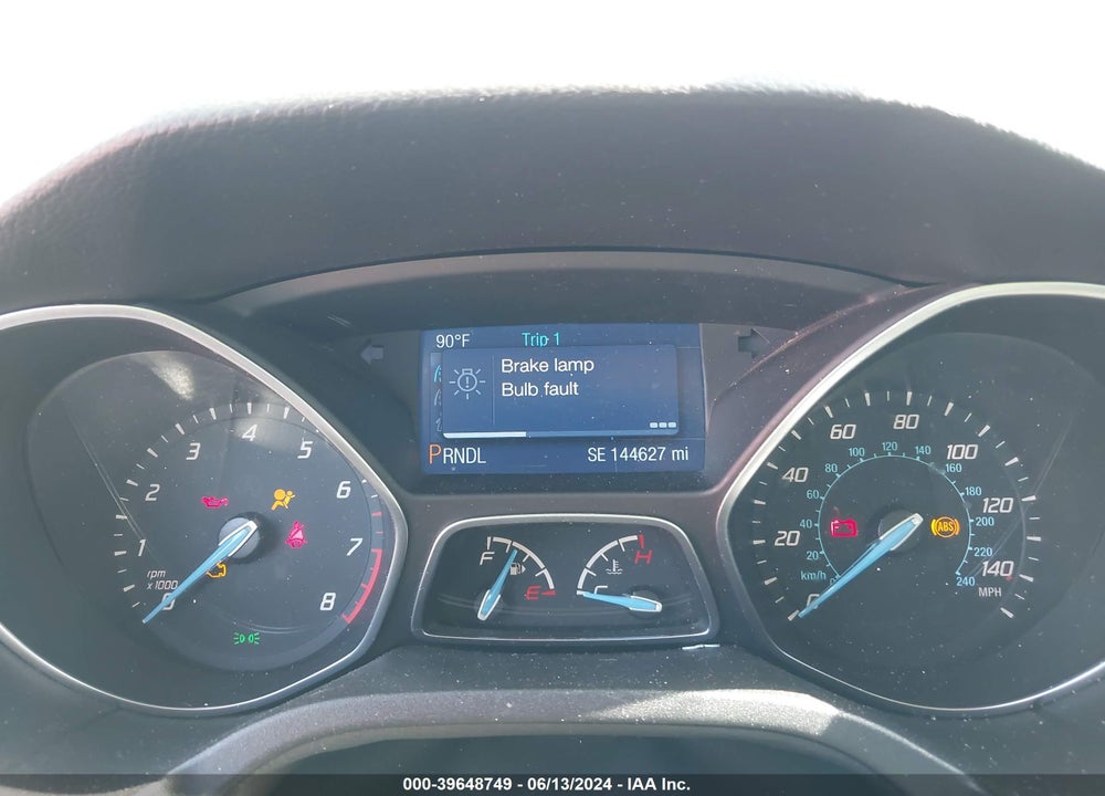 2014 FORD FOCUS SE VIN: 1FADP3F29EL402988