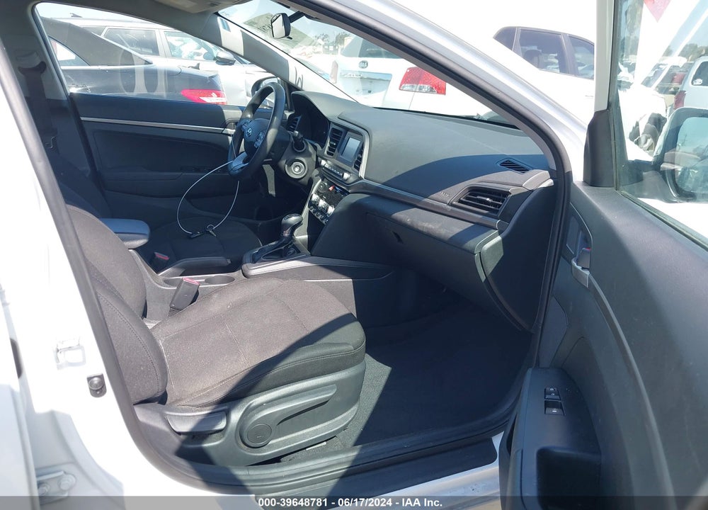 2020 HYUNDAI ELANTRA SE VIN: 5NPD74LF6LH613249