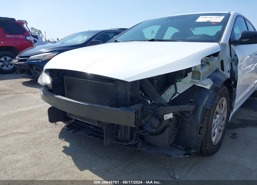 2020 HYUNDAI ELANTRA SE VIN: 5NPD74LF6LH613249