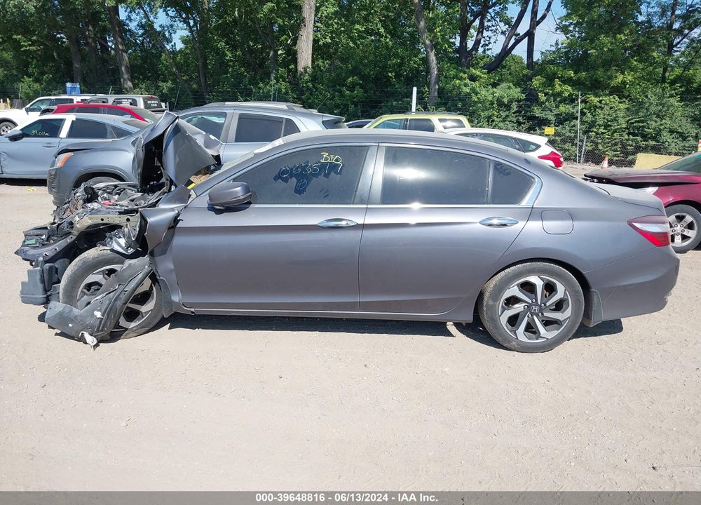 2017 HONDA ACCORD EX-L VIN: 1HGCR2F81HA063577