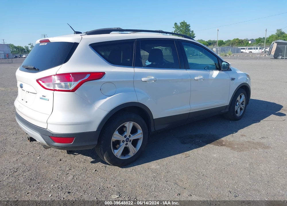 2015 FORD ESCAPE SE VIN: 1FMCU0GX4FUA37084