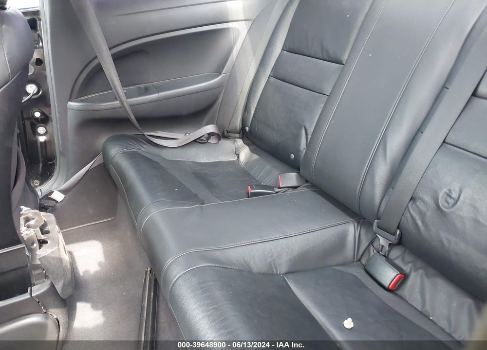 2010 HONDA CIVIC EX-L VIN: 2HGFG1B93AH529576