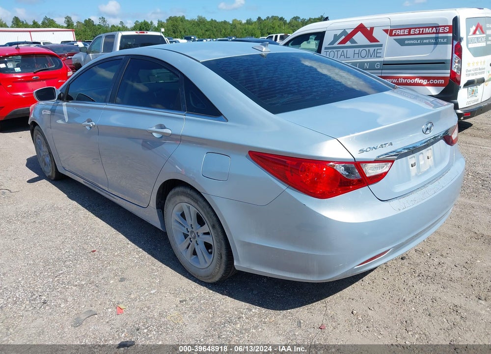 2013 HYUNDAI SONATA GLS VIN: 5NPEB4AC3DH609494