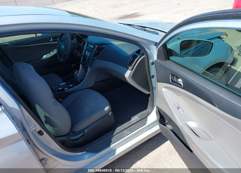 2013 HYUNDAI SONATA GLS VIN: 5NPEB4AC3DH609494