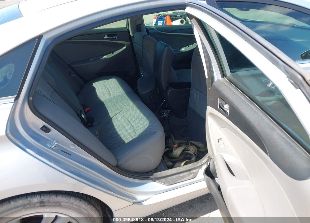 2013 HYUNDAI SONATA GLS VIN: 5NPEB4AC3DH609494