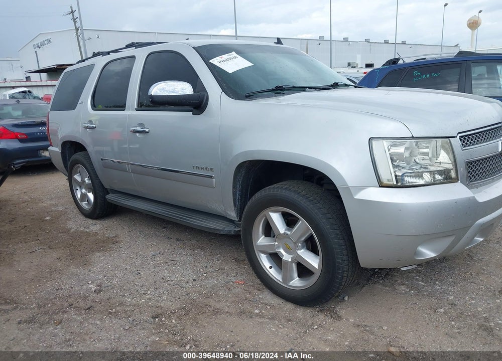 2010 CHEVROLET TAHOE VIN: 1GNUCCE09AR173877