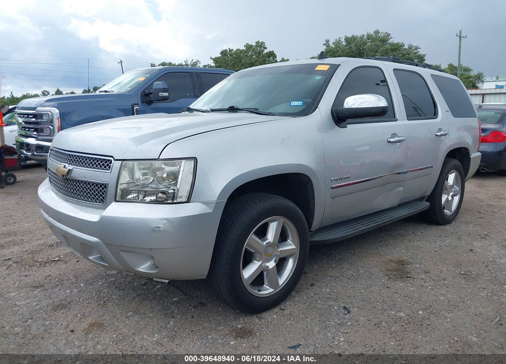 2010 CHEVROLET TAHOE VIN: 1GNUCCE09AR173877