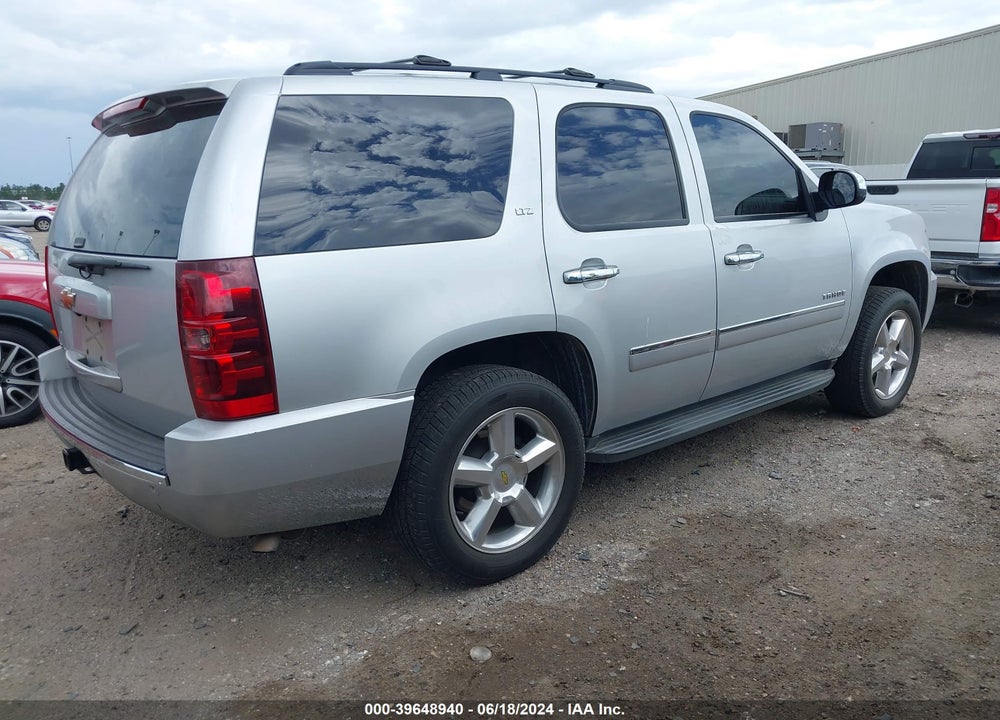 2010 CHEVROLET TAHOE VIN: 1GNUCCE09AR173877