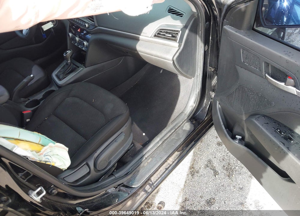 2020 HYUNDAI ELANTRA SEL VIN: KMHD84LF8LU964954