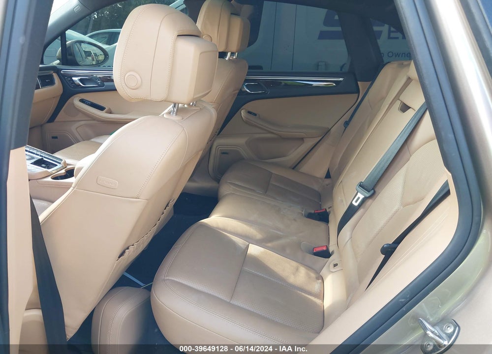 2017 PORSCHE MACAN VIN: WP1AA2A52HLB06871