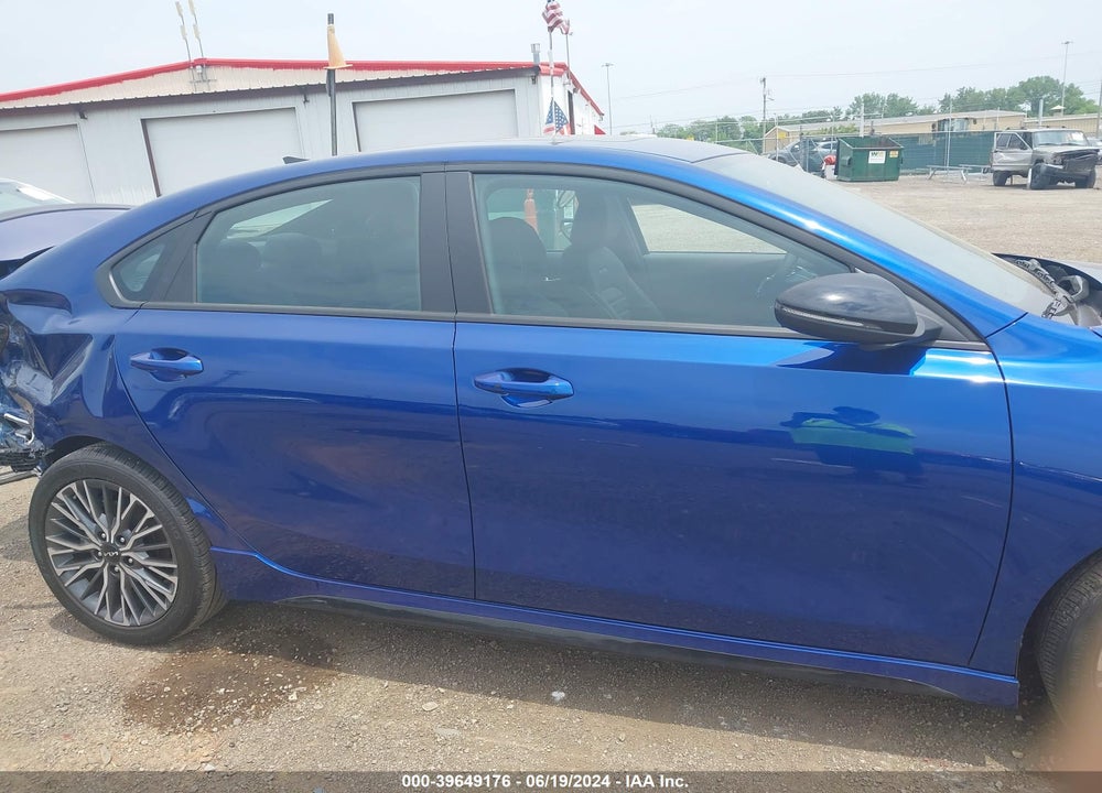 2024 KIA FORTE GT LINE VIN: 3KPF54AD3RE757581