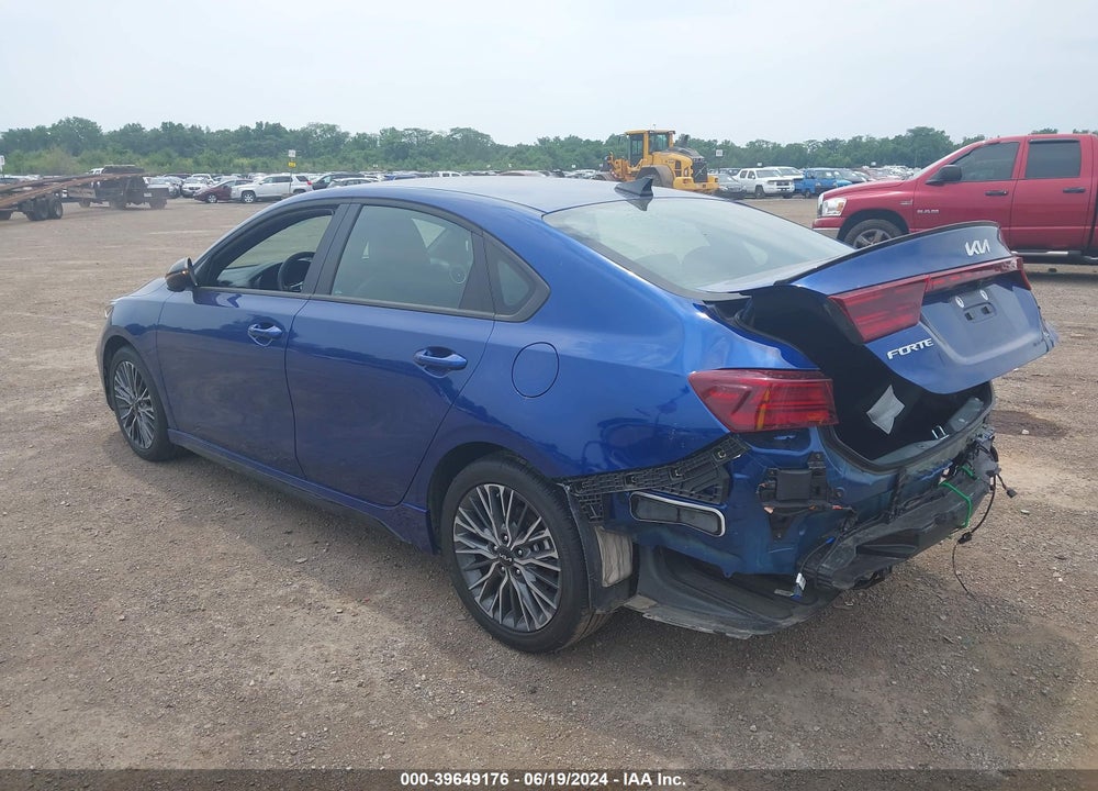 2024 KIA FORTE GT LINE VIN: 3KPF54AD3RE757581