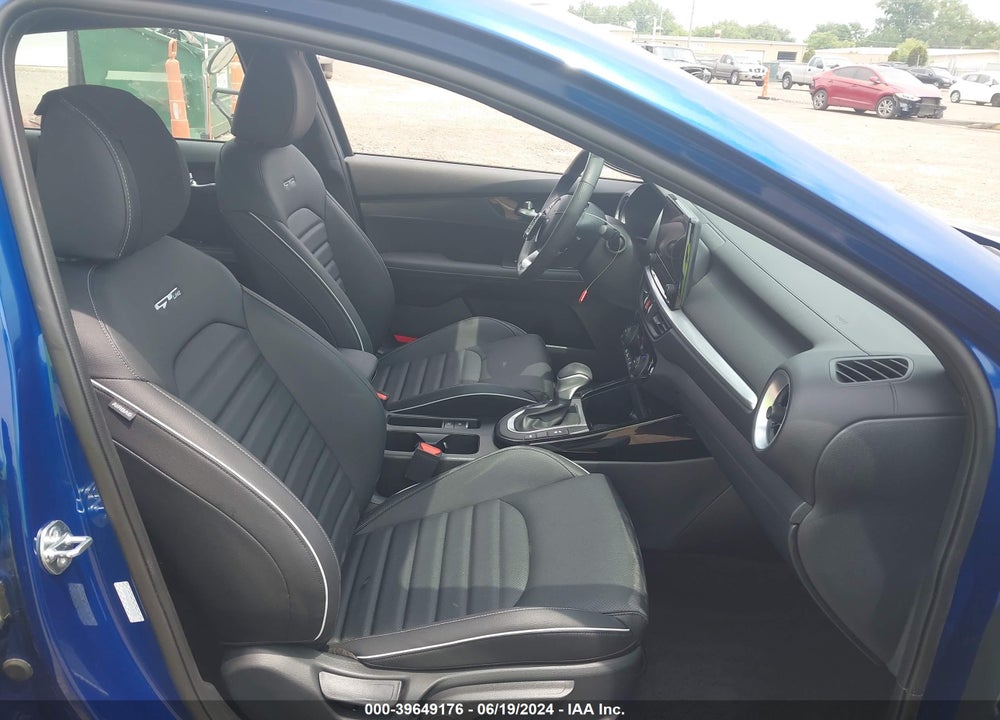 2024 KIA FORTE GT LINE VIN: 3KPF54AD3RE757581