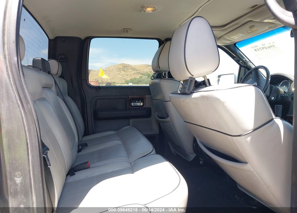 2006 LINCOLN MARK LT VIN: 5LTPW18566FJ02358