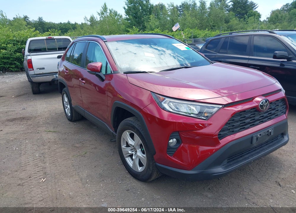 2021 TOYOTA RAV4 XLE VIN: 2T3P1RFV4MW207155