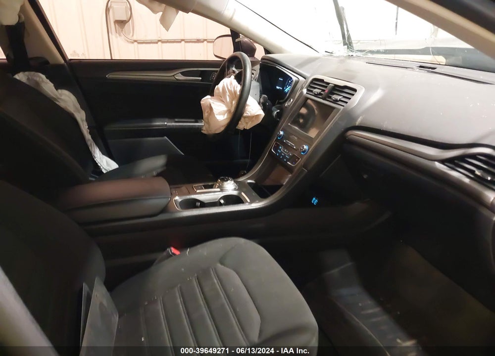 2019 FORD FUSION VIN: 3FA6P0HD6KR286703