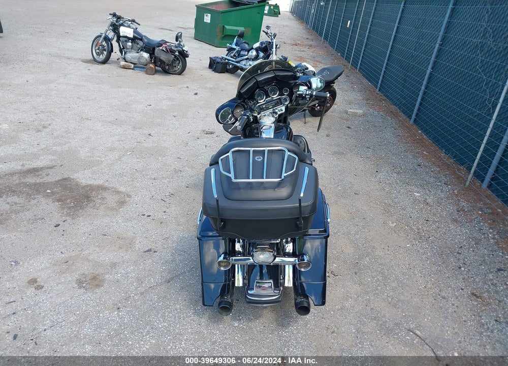 2001 HARLEY-DAVIDSON FLHT VIN: 1HD1DDV171Y612618