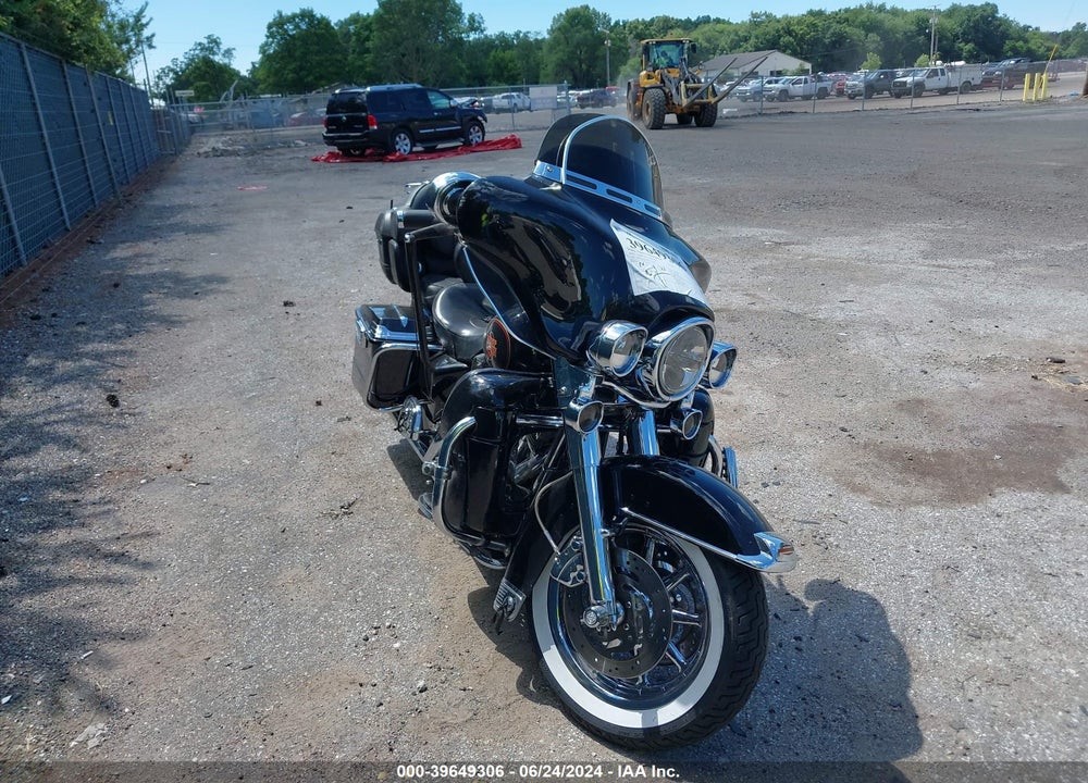 2001 HARLEY-DAVIDSON FLHT VIN: 1HD1DDV171Y612618