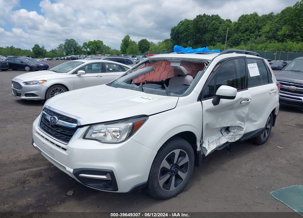 2017 SUBARU FORESTER 2.5I PREMIUM VIN: JF2SJAECXHH402640