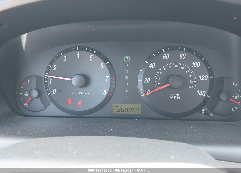 2005 HYUNDAI ELANTRA GLS/GT VIN: KMHDN46D05U125323