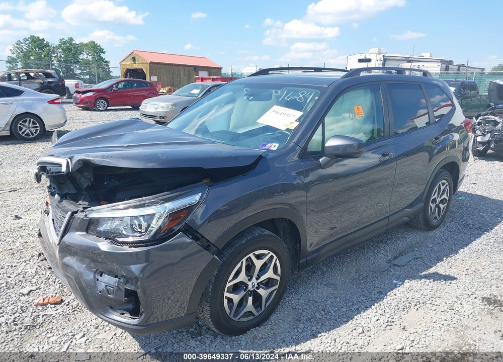 2020 SUBARU FORESTER PREMIUM VIN: JF2SKAJC9LH581684