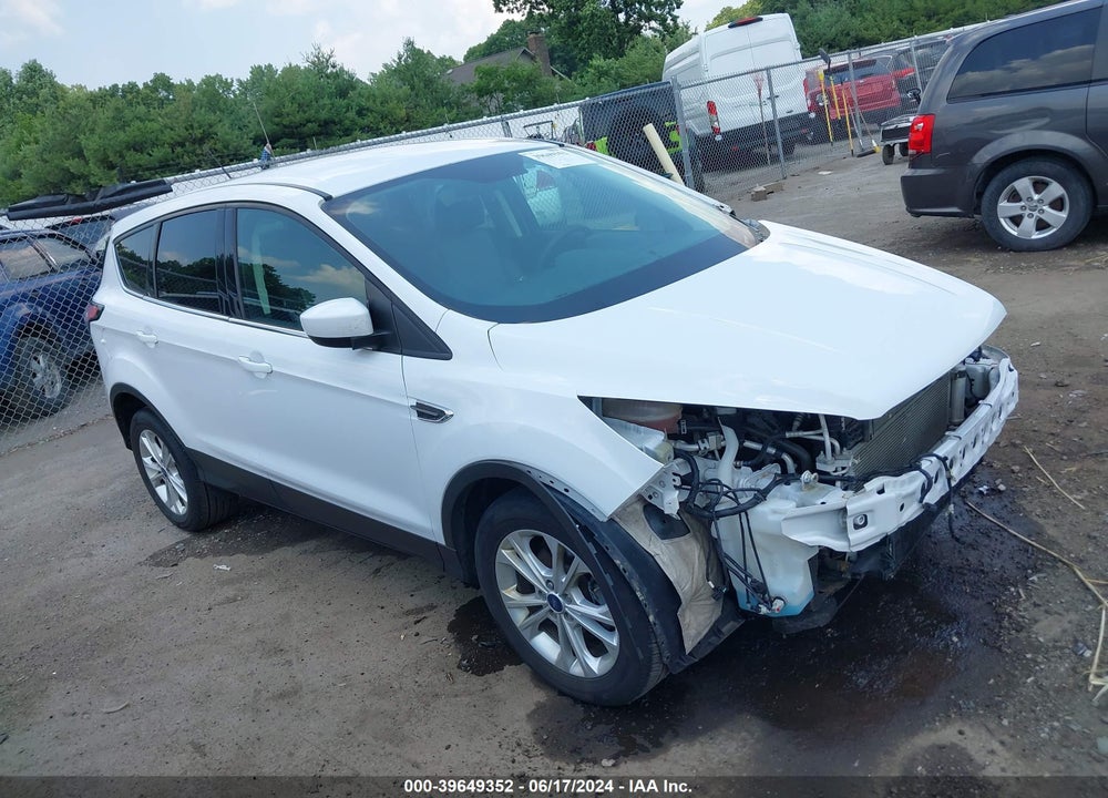 2017 FORD ESCAPE SE VIN: 1FMCU0GDXHUC64806