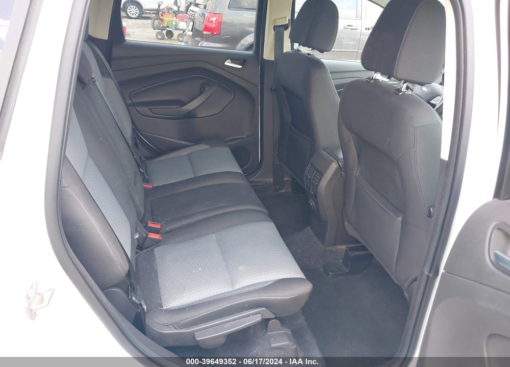 2017 FORD ESCAPE SE VIN: 1FMCU0GDXHUC64806