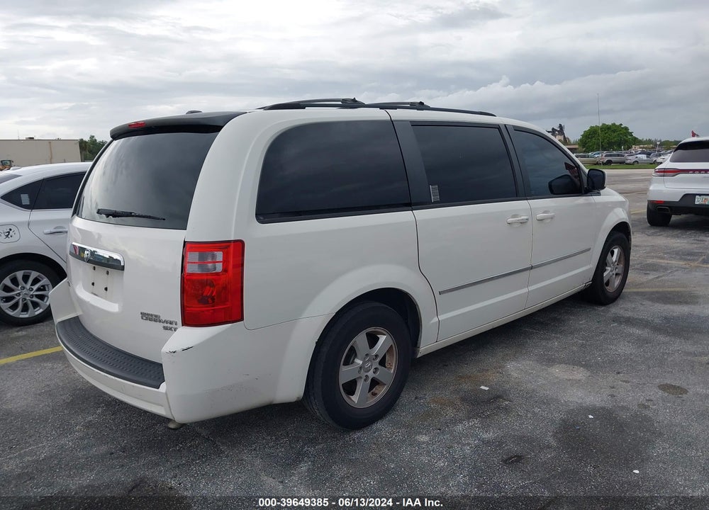 2010 DODGE GRAND CARAVAN SXT VIN: 2D4RN5D1XAR239624