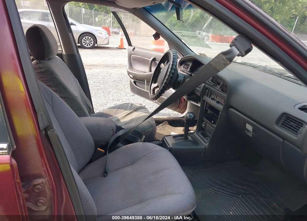 1992 NISSAN MAXIMA SE VIN: JN1EJ01P2NT103086