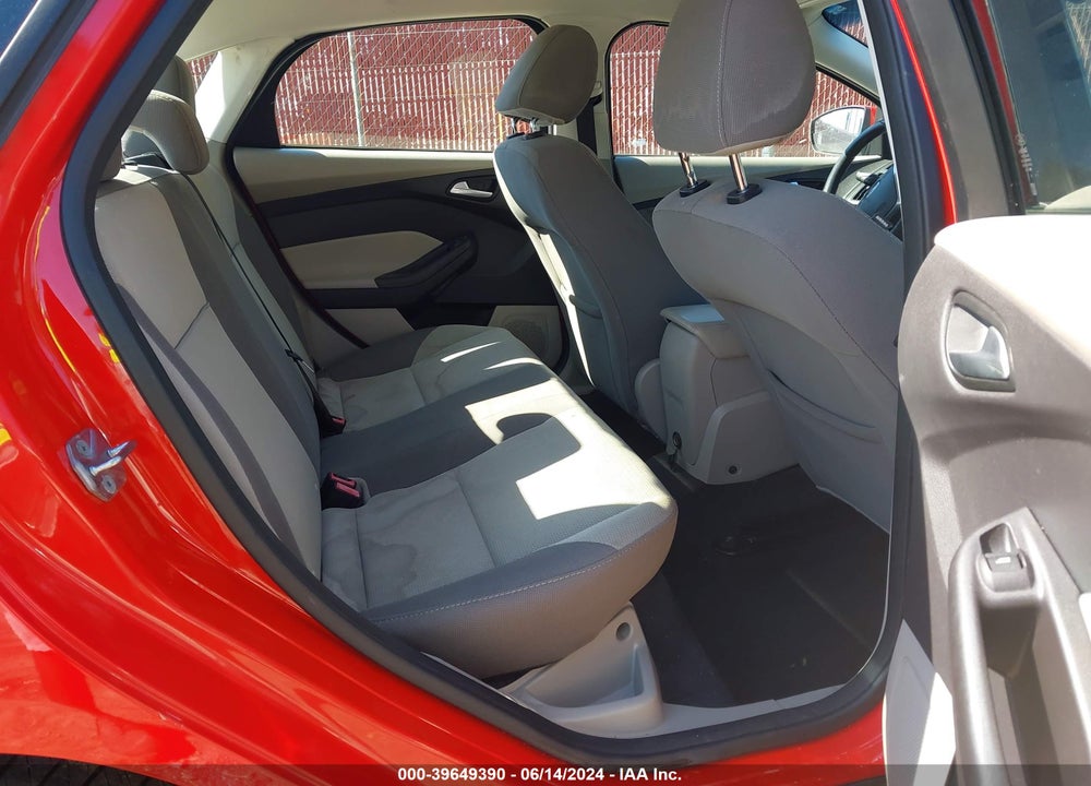 2014 FORD FOCUS SE VIN: 1FADP3F23EL436523