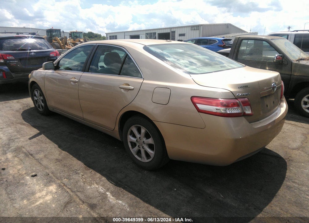 2011 TOYOTA CAMRY LE VIN: 4T1BF3EKXBU228503