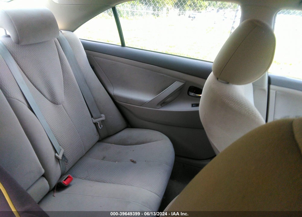 2011 TOYOTA CAMRY LE VIN: 4T1BF3EKXBU228503